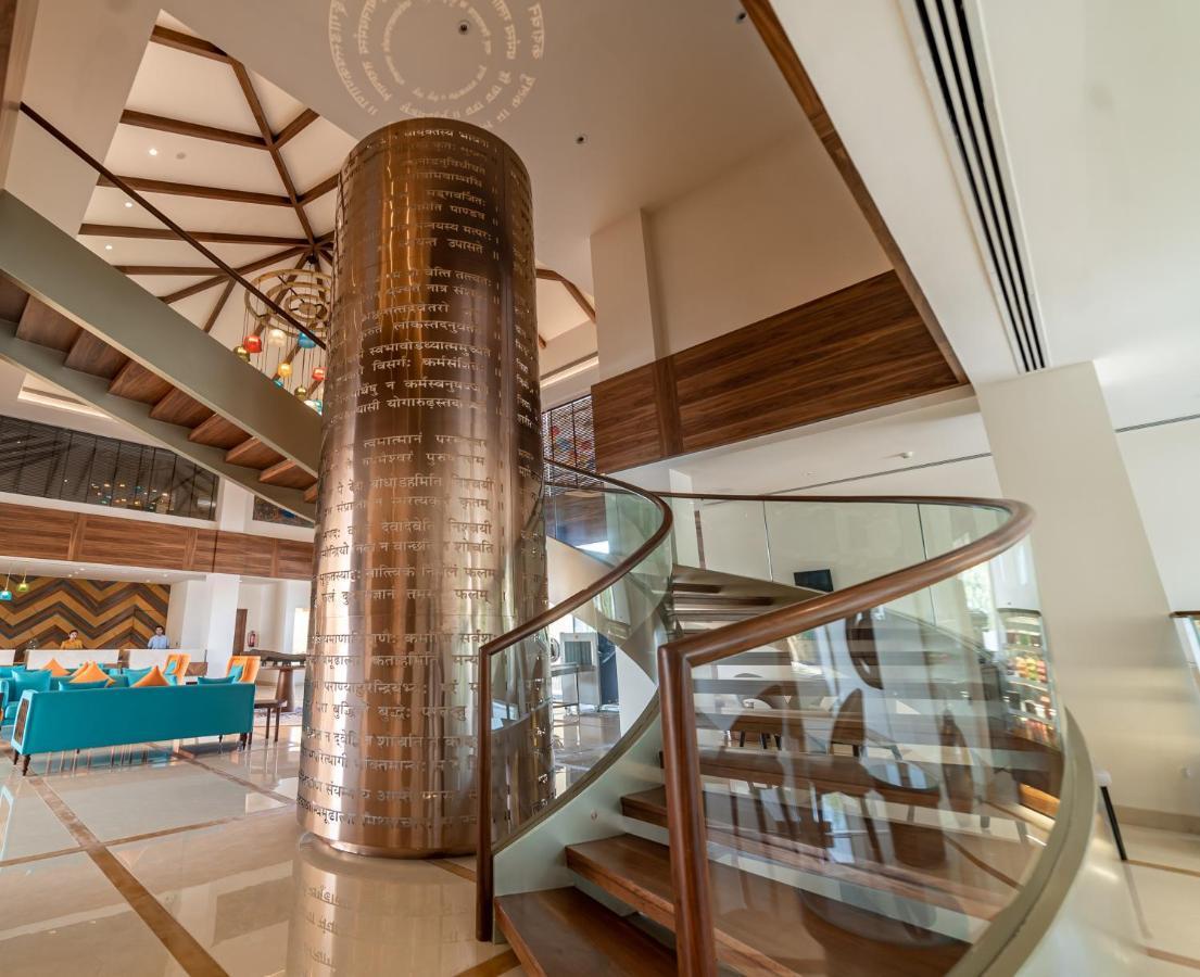 Hawthorn Suites By Wyndham Dwarka Exterior photo