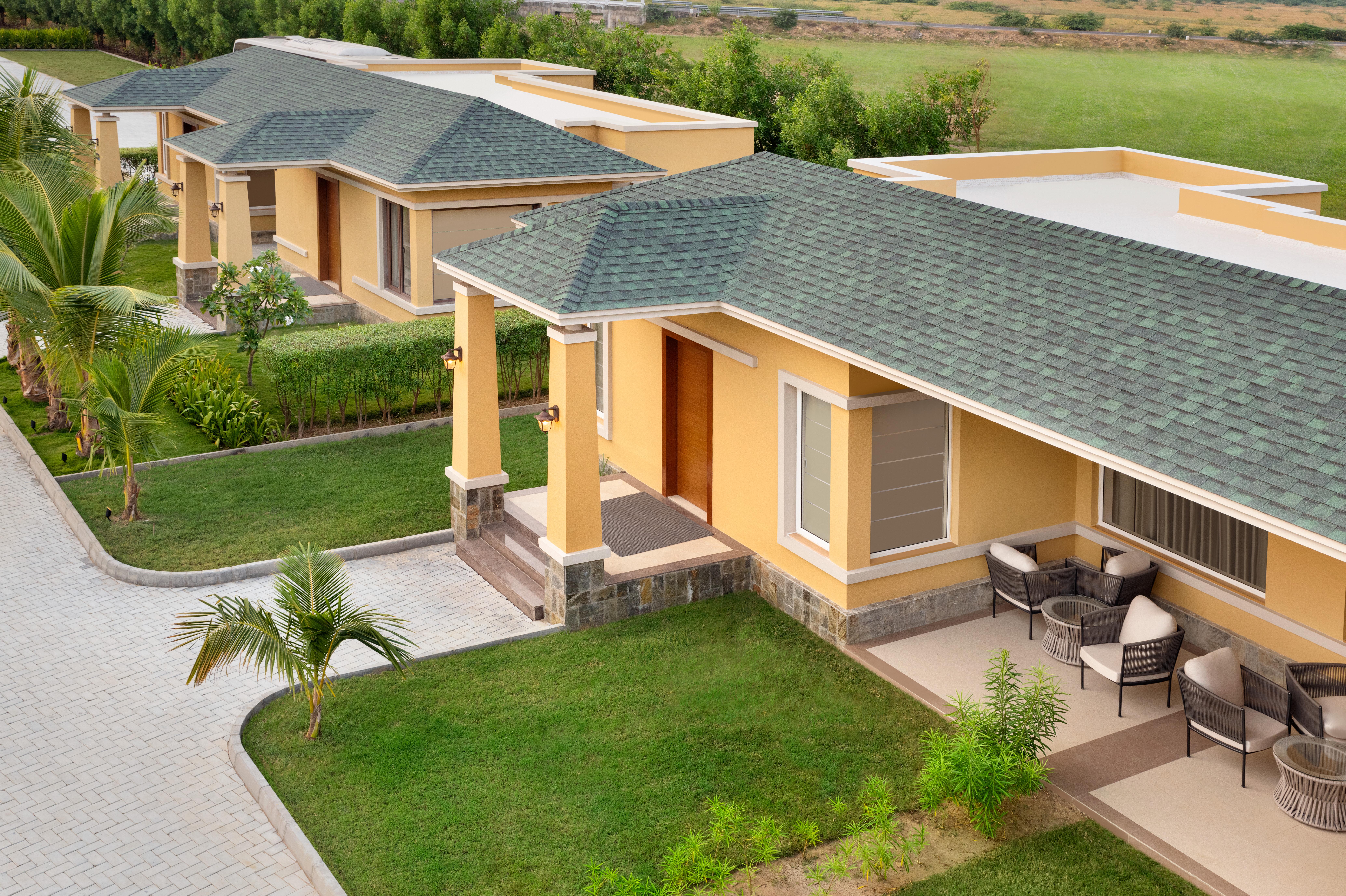 Hawthorn Suites By Wyndham Dwarka Exterior photo